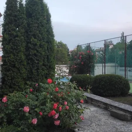 Студия Лазарови Balchik