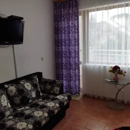 Apartment Студия Лазарови
